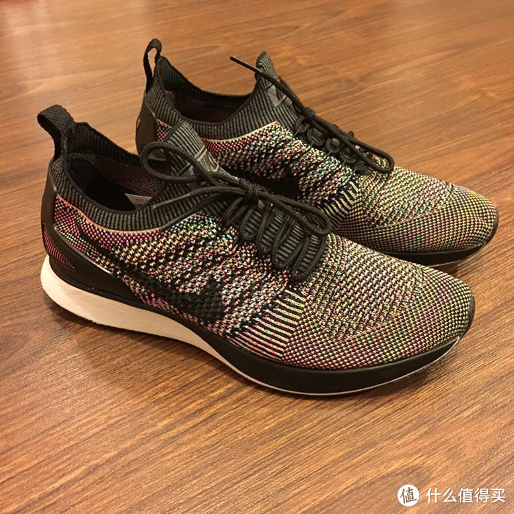 一日一双| Nike Flyknit Racer，一根线织出的传奇