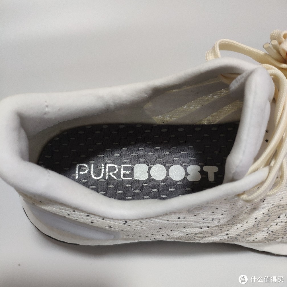 这款pureboost dpr还是没有标配鞋垫