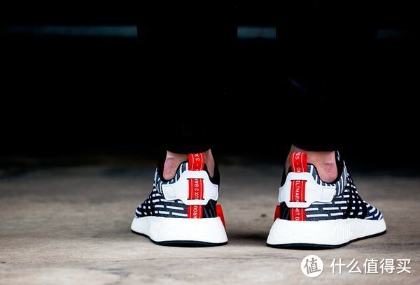 一日一双︱adidas NMD R2——过去，赋能未来