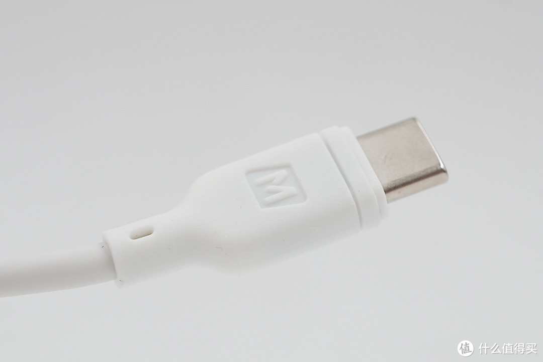 MOMAX摩米士USB-C to Lightning PD快充短线上手评测