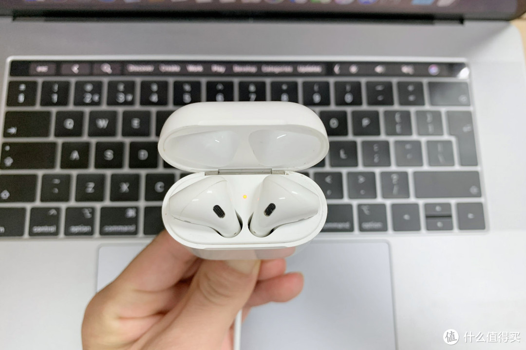 假装刚买了一个AirPods