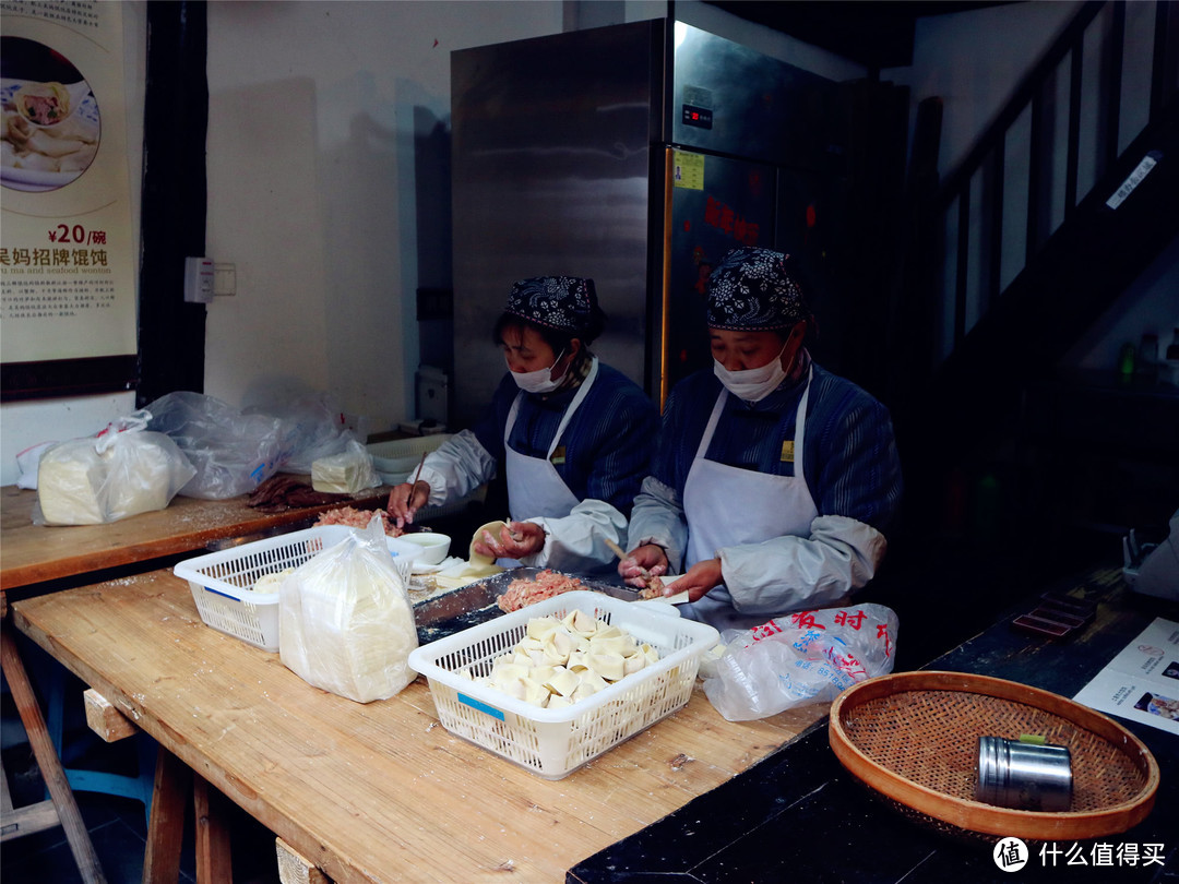 两天一夜亲子游：旅游淡季暴走乌镇西塘，吃十几种小吃，住后现代工业风酒店