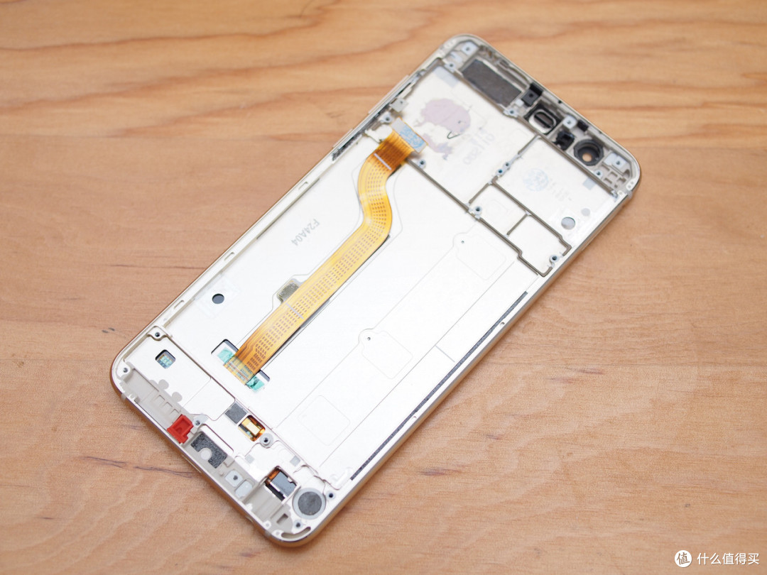 妙手换新颜——荣耀8换屏记