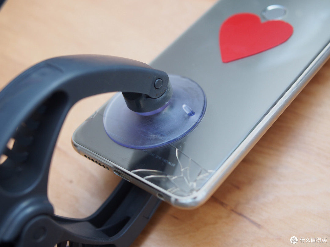 妙手换新颜——荣耀8换屏记