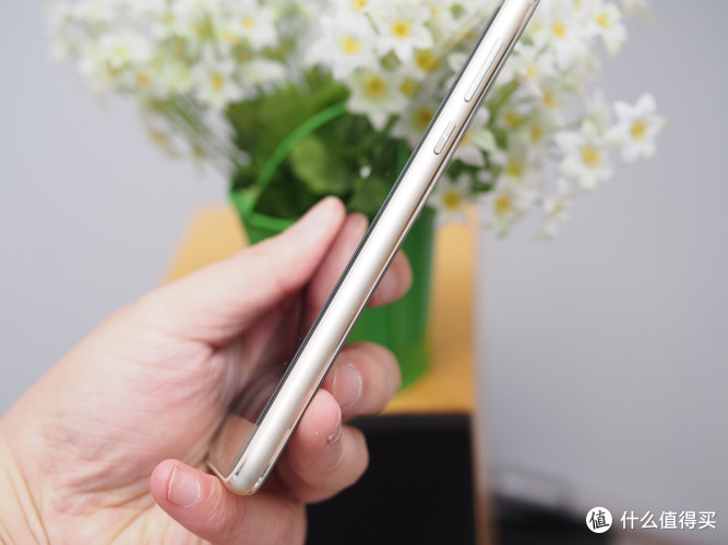 妙手换新颜--荣耀8换屏记