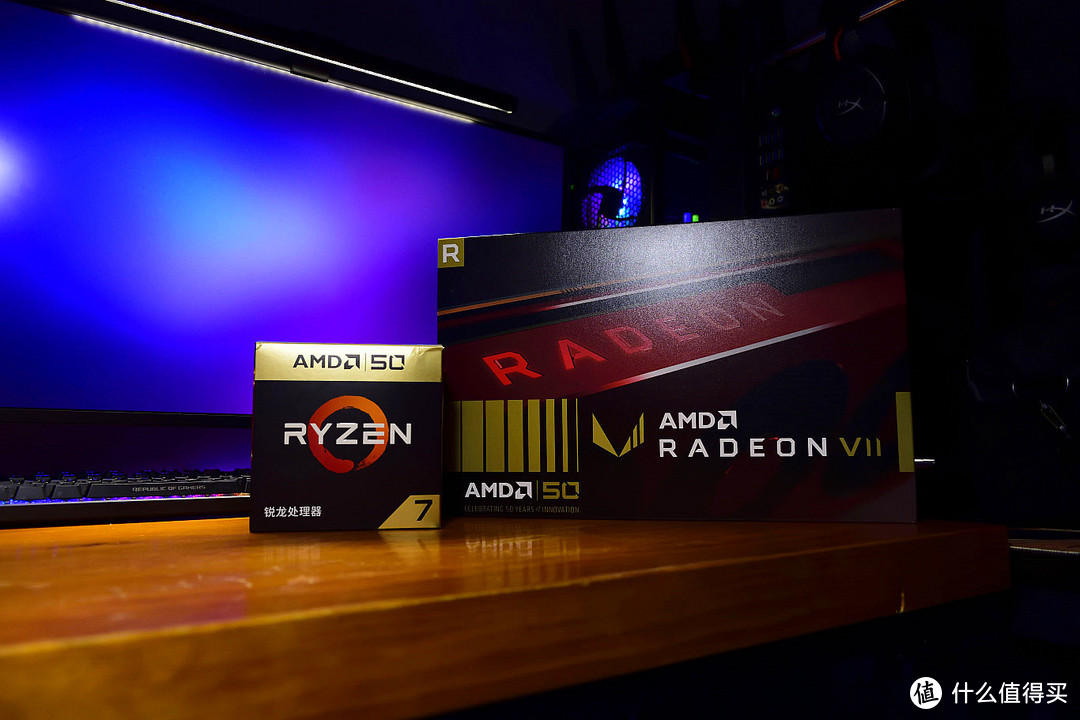 千金难买我愿意，AMD Radeon VII 五十周年纪念版开箱