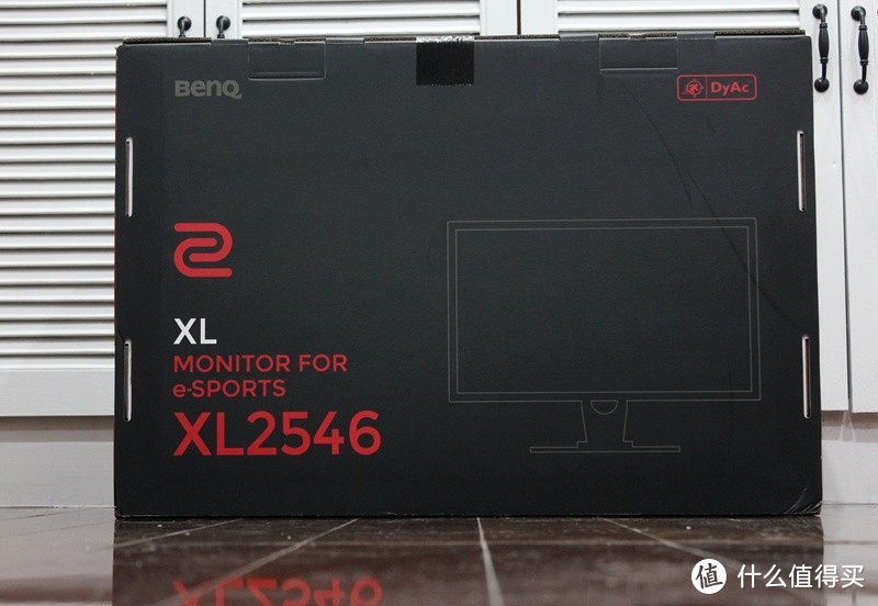 240Hz带来的*级体验，卓威XL2546 电竞显示器终于补齐FPS游戏的无限手套？