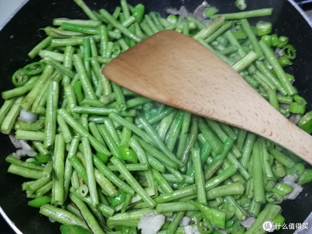 打卡第三天--蛋炒饭、红苋菜、炒豆角