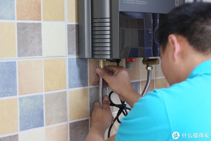 家用燃气热水器新选择，即开即热，云米热水器Zero使用评测