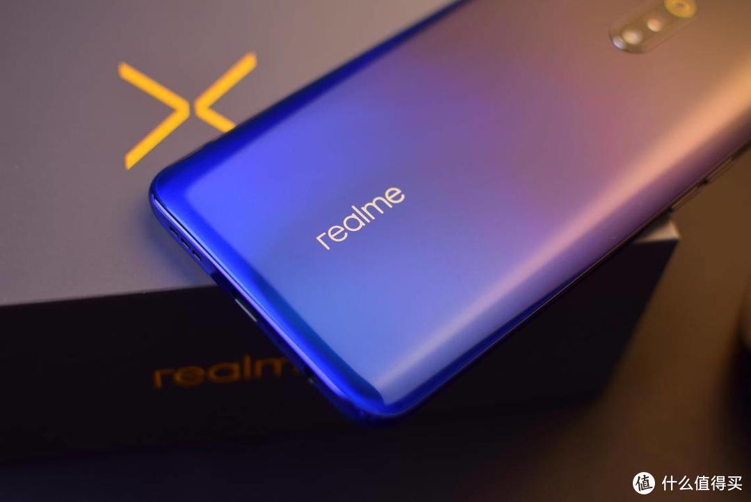 realme X测评：日常越级体验，勇敢超越友商