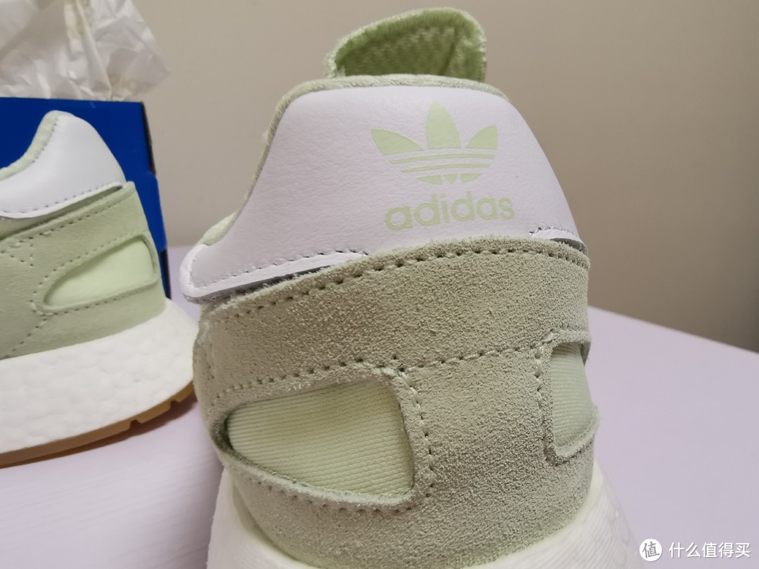 全掌BOOST的小清新++++++Adidas Originals 三叶草 I-5923 开箱