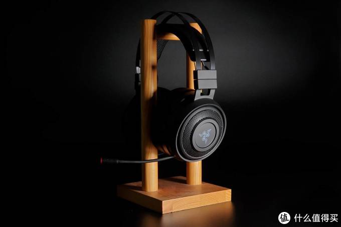 听个“响”,更要听个“享” 雷蛇影鲛无线耳麦评测