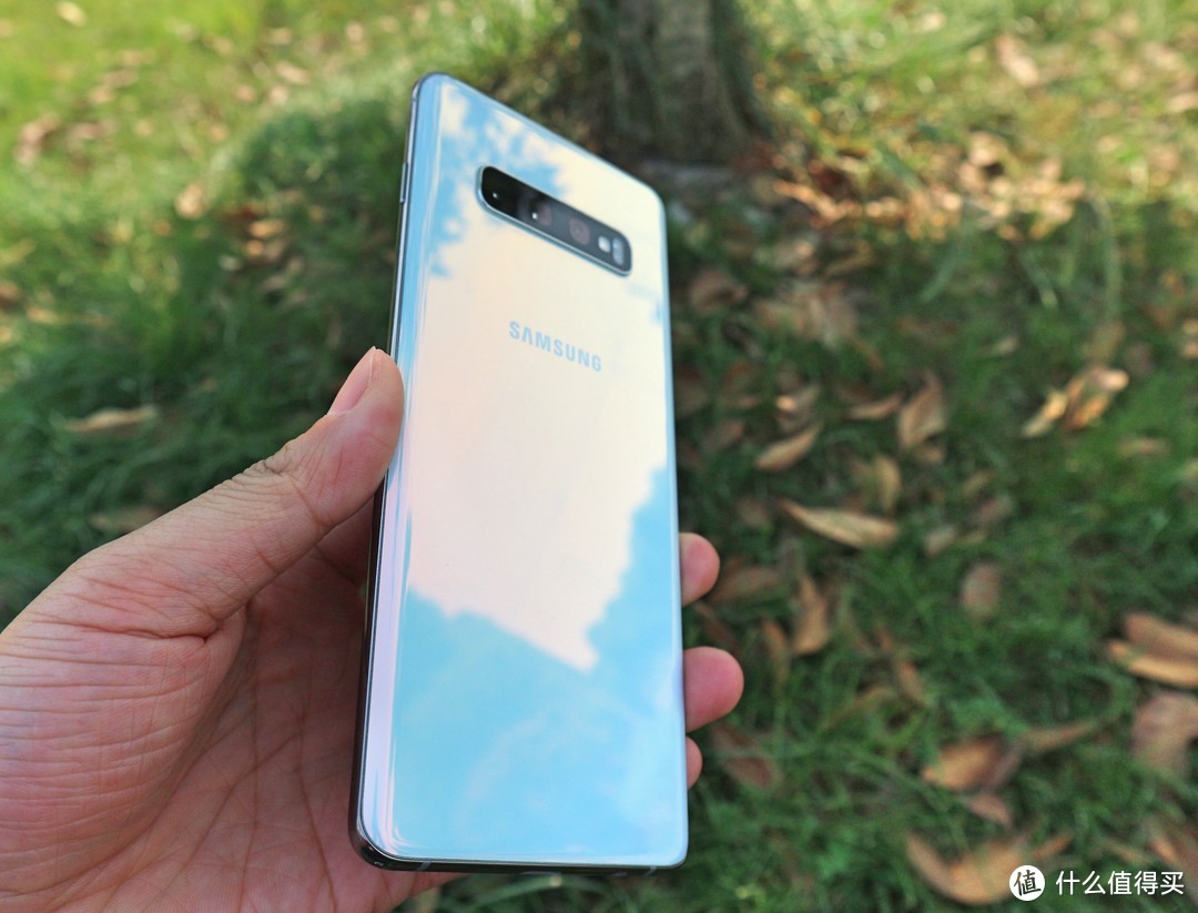 三星Galaxy S10+半月谈，“安卓机皇”的究极进化