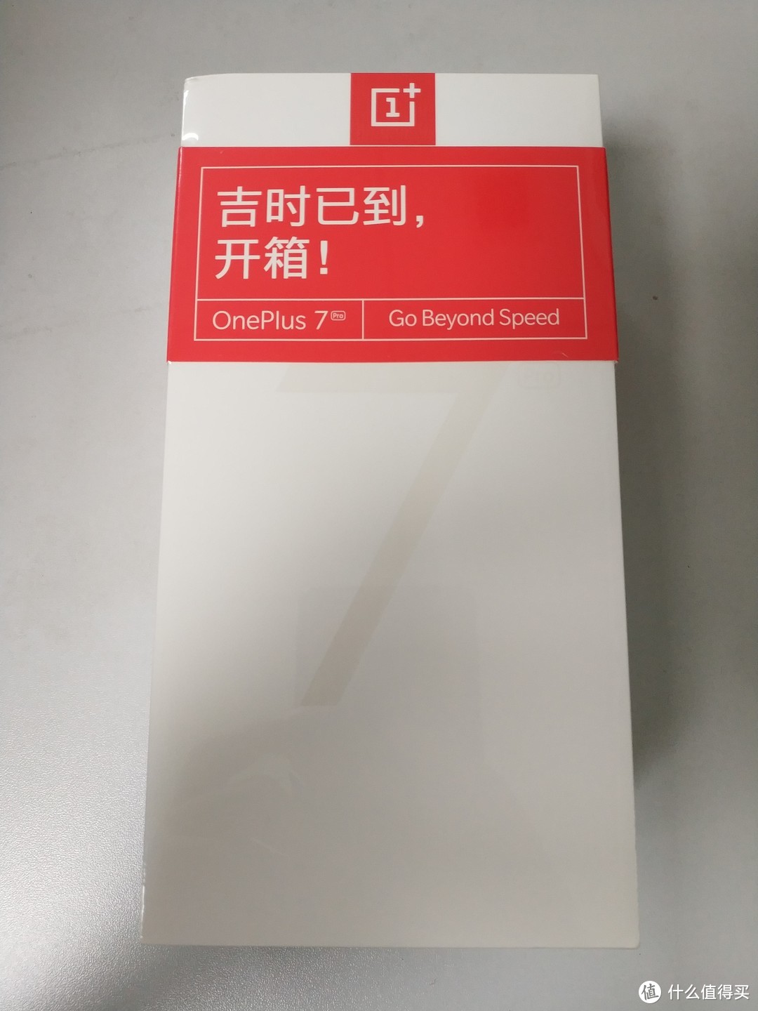 机器购自顺电网上商场，本来想买蓝色但是没货而且传说品控更差，遂从了黑色。