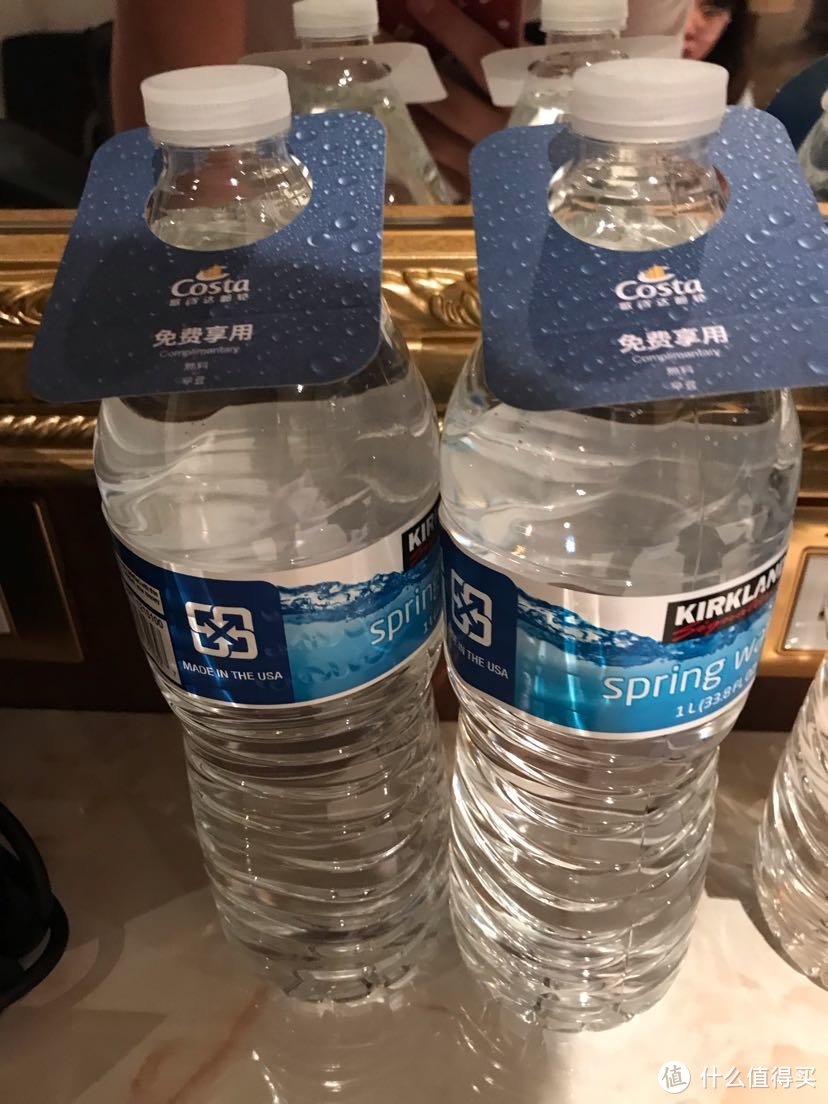 台湾矿泉水，免费两瓶，歌诗达会员送一瓶