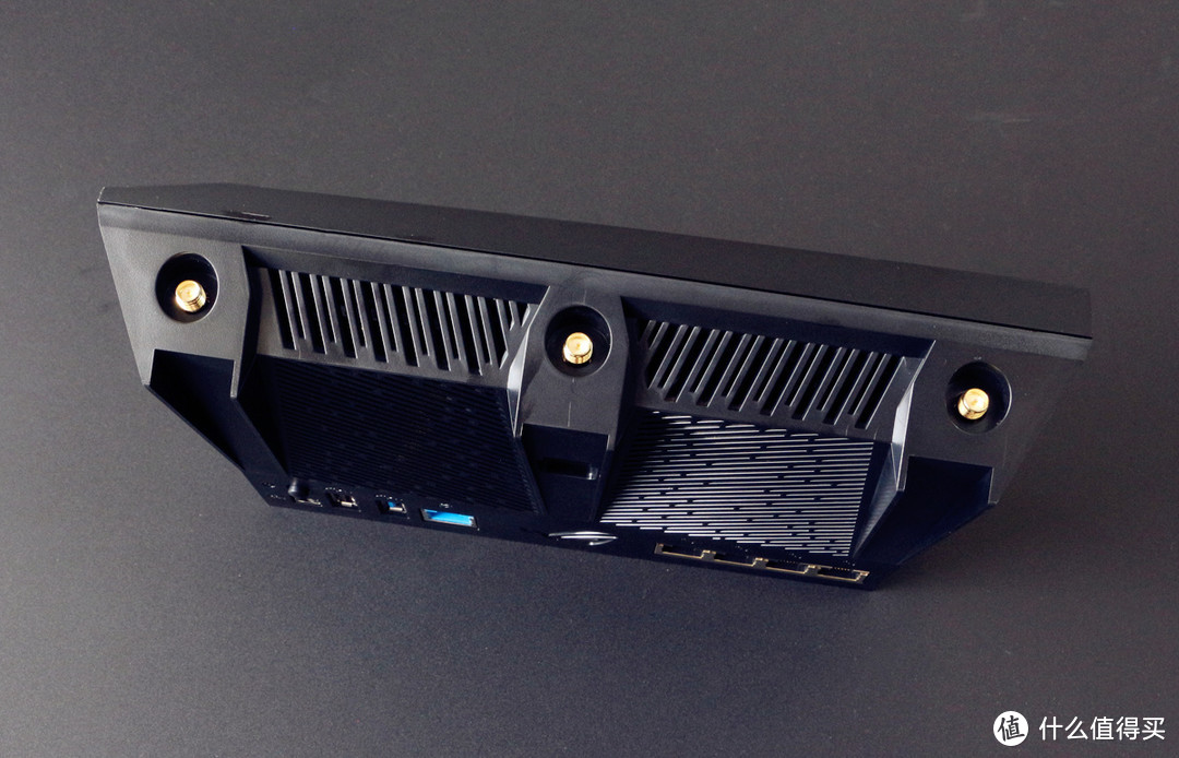 一键加速，AURA灯效，主机、PC、手游三端加速-华硕AC2900电竞路由器测评