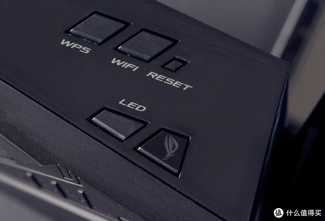 一键加速，AURA灯效，主机、PC、手游三端加速-华硕AC2900电竞路由器测评