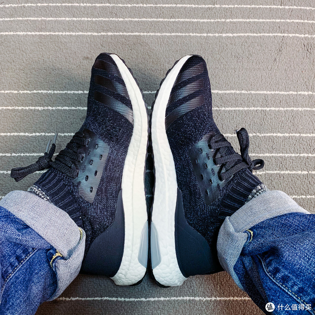 UltraBoost UNCAGED 跑步鞋，香是真的香，弹是真的弹！