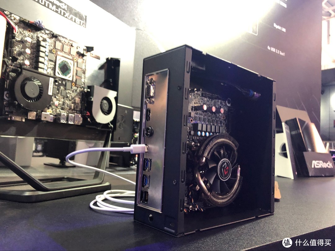 COMPUTEX 2019台北国际电脑展 ASROCK妖板妖卡再现传奇