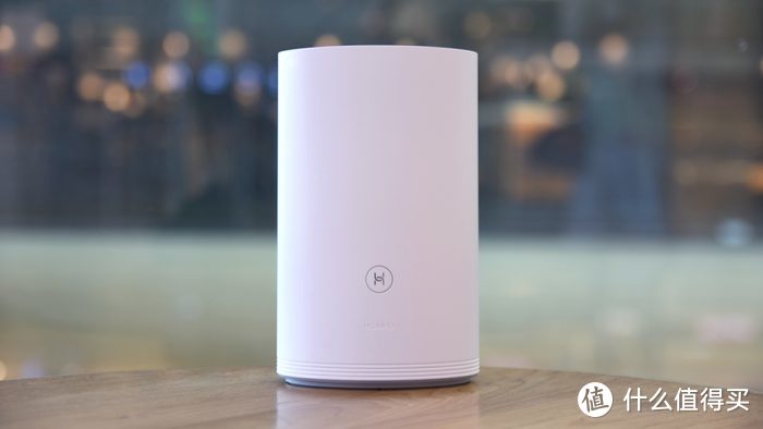 华为路由Q2 Pro：构建现代家居的信息中心