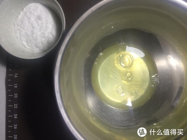 【轻乳酪蛋糕】入口即化、轻到用勺子挖着吃的那种~