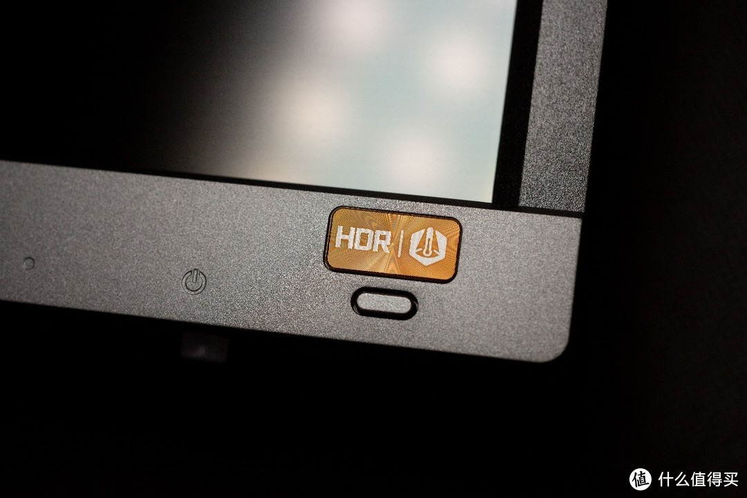 4K HDR与BI+护眼续航，明基EW3270U显示器评测