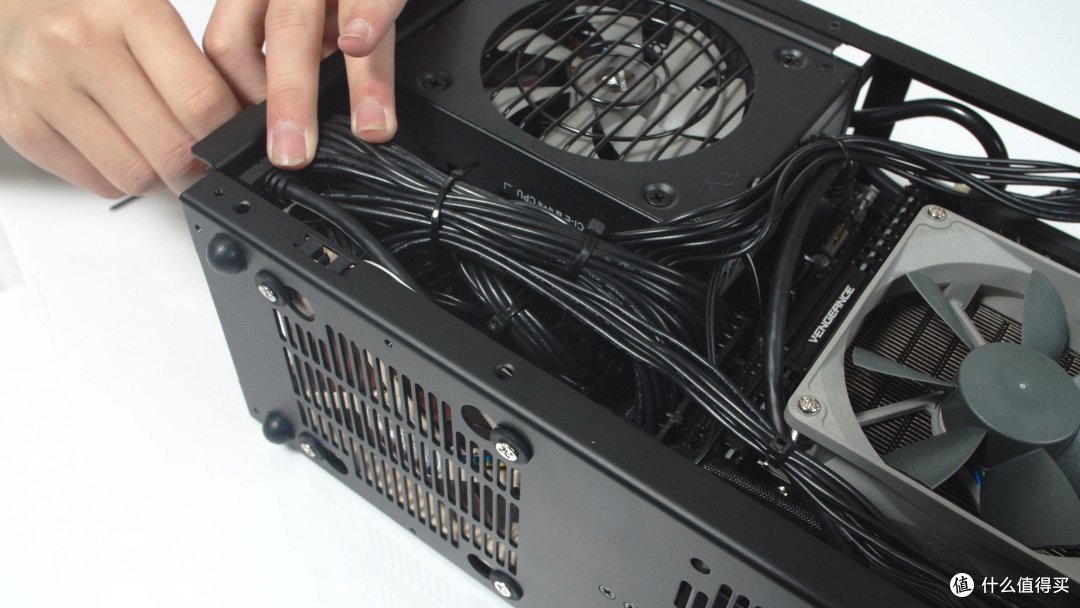 超小a4itx小机箱装机dana4sfxv4