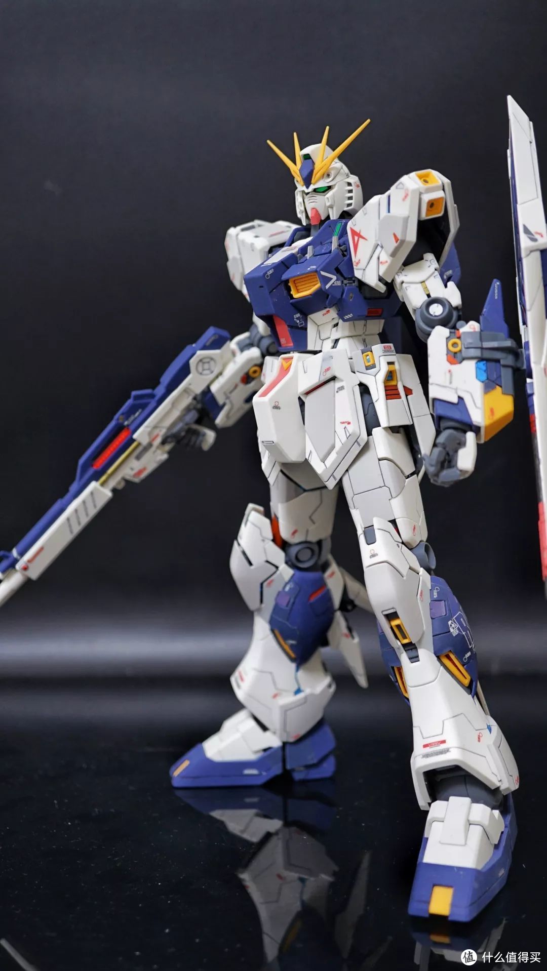 牛高达不仅仅是好看而已——RX-93 ν Gundam