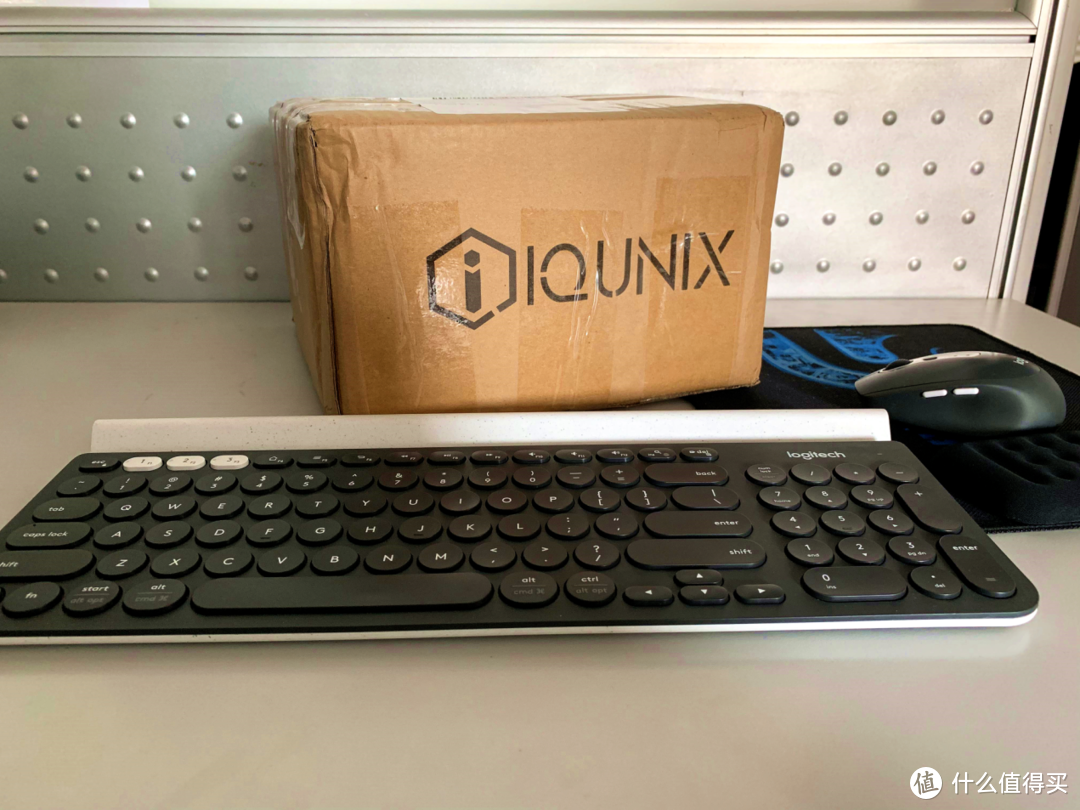 生产力工具中的靓仔 iQunix E-Stand评测