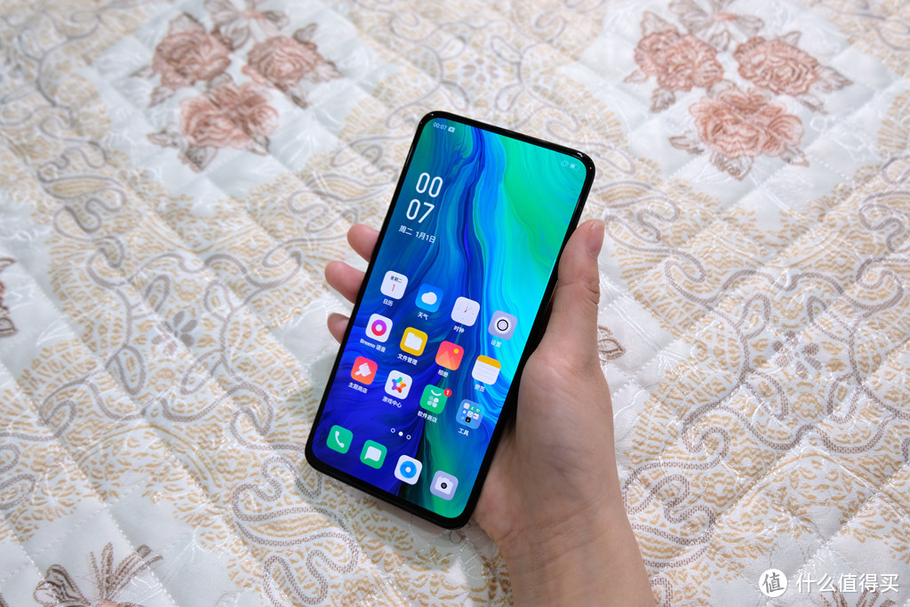 自拍很美且又全能：OPPO Reno 智能手机 体验评测