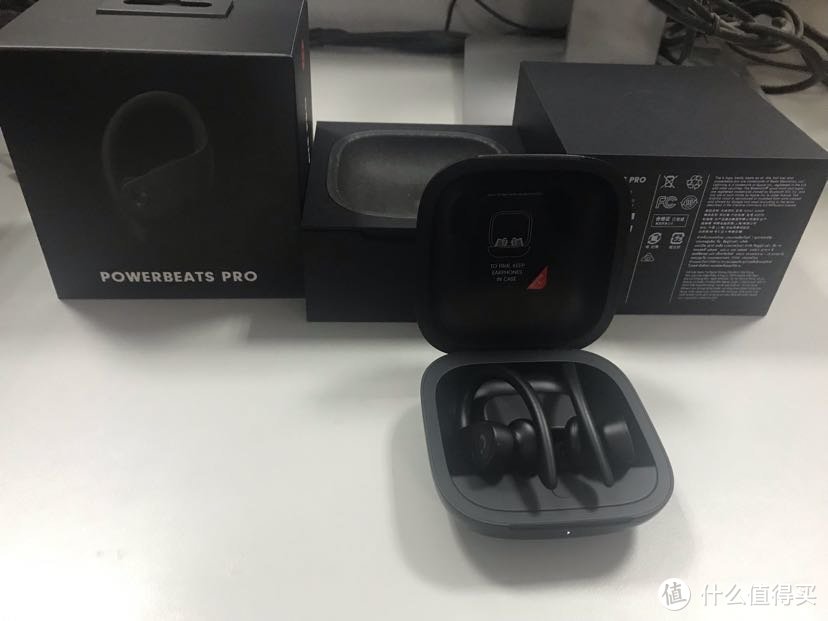 黑夜精灵，Powerbeats pro首晒开箱