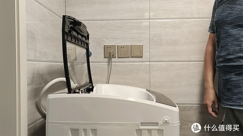 法乐10公斤波轮洗衣机上线小米有品，一台搞定全家脏衣服