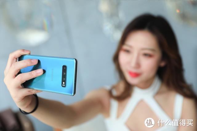 行业标杆，三星 Galaxy S10 系列开启旗舰拍照新玩法