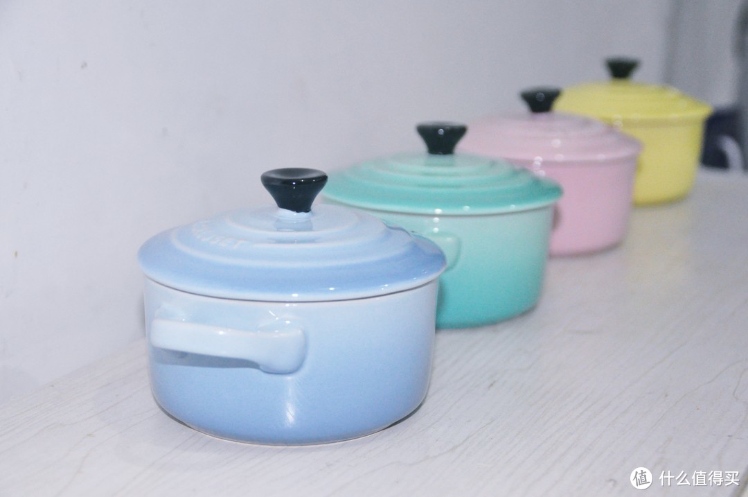 燕窝炖煮好搭档—法国 LE CREUSET 酷彩 炻瓷 圆形锅形烤罐