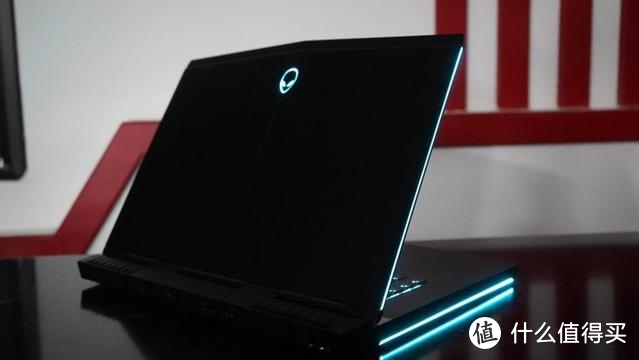 【笔记本测评】Alienware外星人15R4怎么样？