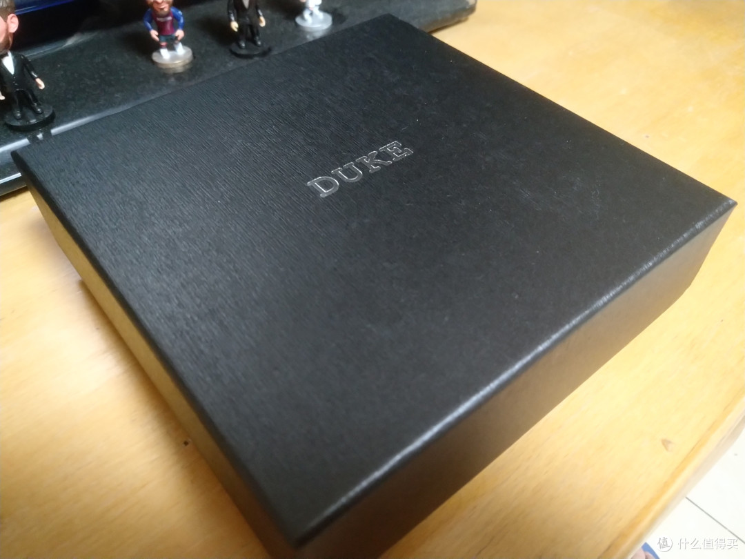 这只是一根19元的钢笔duck916