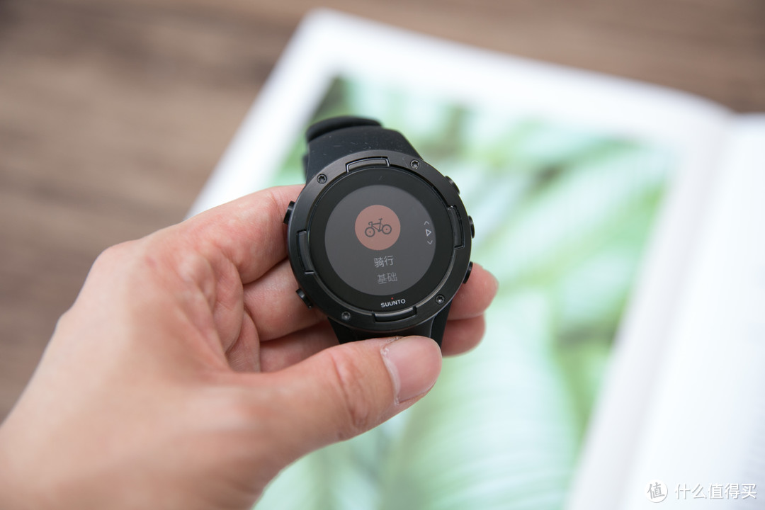 专业的装备让运动事半功倍——颂拓SUUNTO 5专业GPS智能运动手表入手十天体验分享