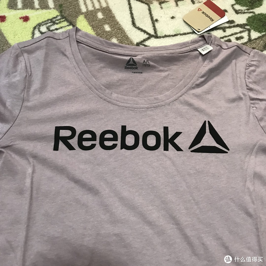 Reebok LINEAR READ SCOOP 女子训练短袖T恤