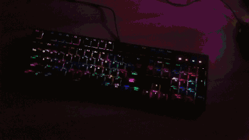 雷柏 V808RGB 104键 机械键盘使用体验(灯效|连接|设计)