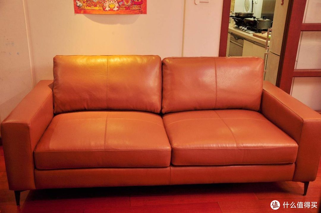老装修升级计划，你的客厅需要一个8H真皮沙发