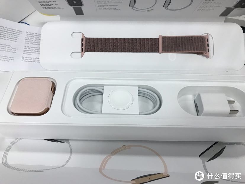 金刚芭比上线，粉砂色apple watch s4并夕夕下车体验