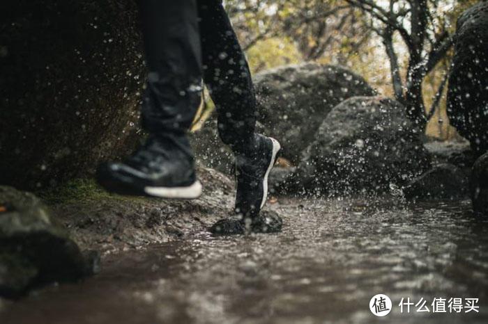 雨季来临，除了雨鞋我还能穿什么？