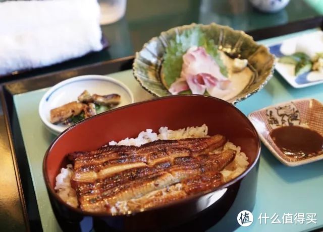 京都祇园祭，大阪花火大会，奈良喂小鹿，夏日的关西可以这样玩