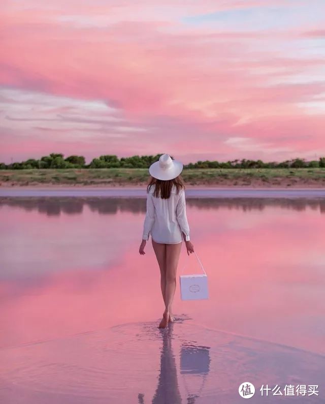 少女心的澳洲粉红湖，已经消失一个了，再不去就晚了！