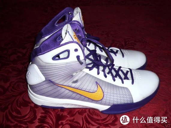 Hyperdunk x Zoom Kobe IV