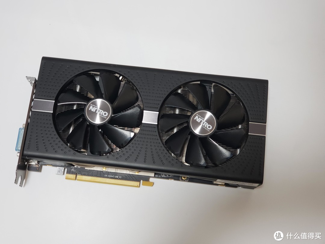 蓝宝石RX580超白金