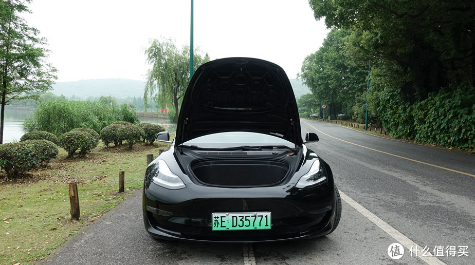 开完后再也不想碰油车--特斯拉Model 3驾驶体验