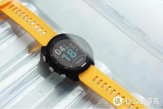 作为智能跑步专业户，佳明245手表到底有多贴心？