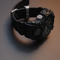 卡西欧 G-SHOCK系列 GWG-1000 男士手表外观展示(按钮|传感器)