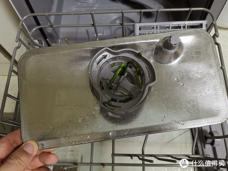 999元入手的洗碗机还是比较香，Midea美的 范M1 台式除菌洗碗机 体验